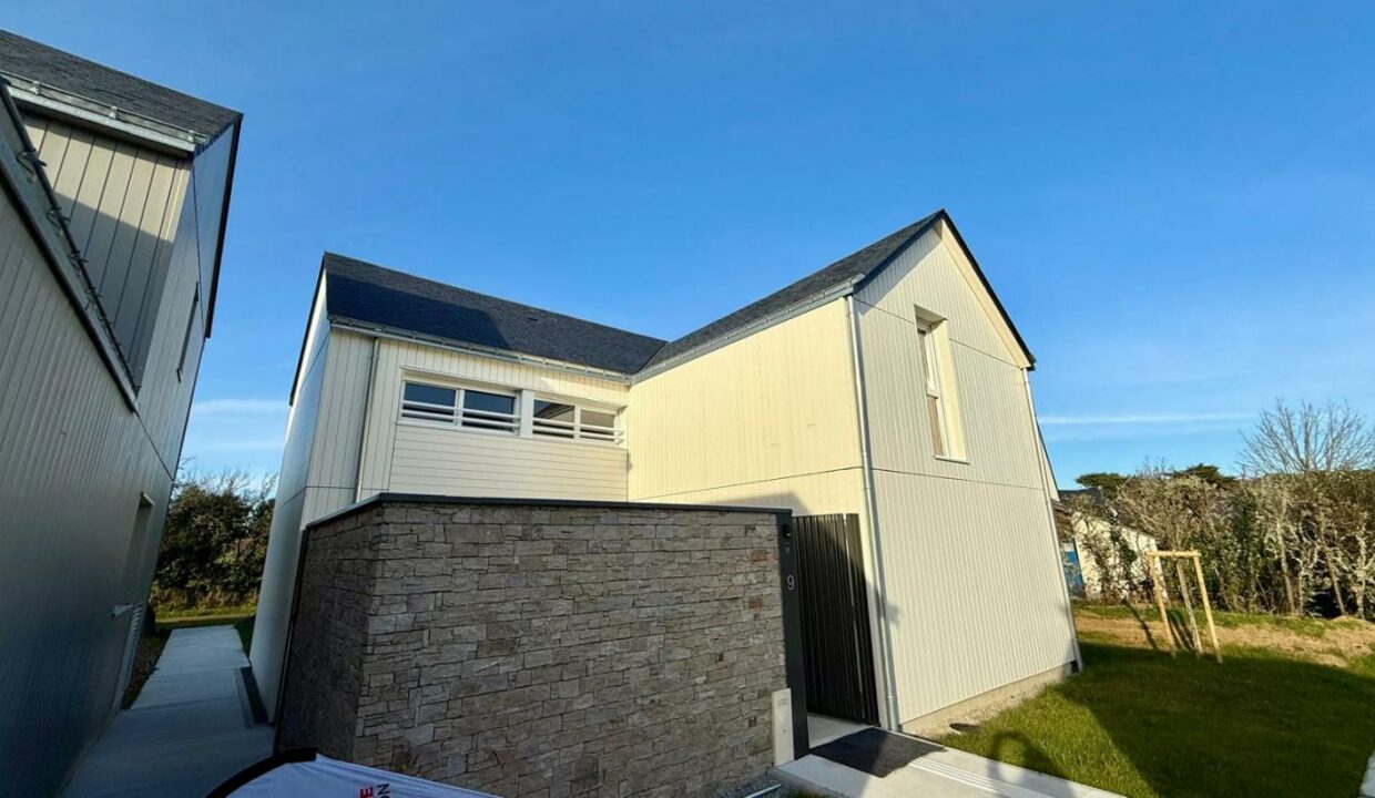 2060-01102025-015750-17