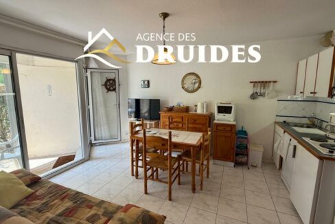 2187-01102025-015741-4