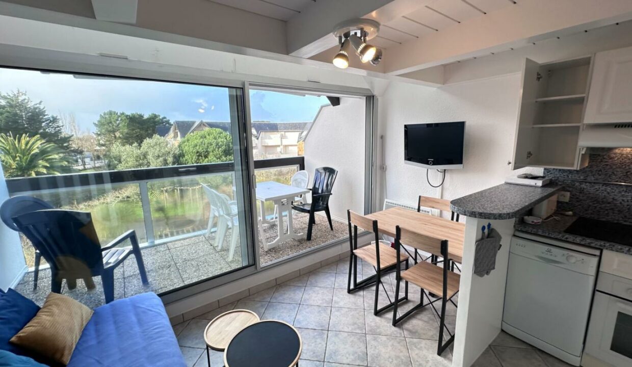 Z1921-26102025-014007-3