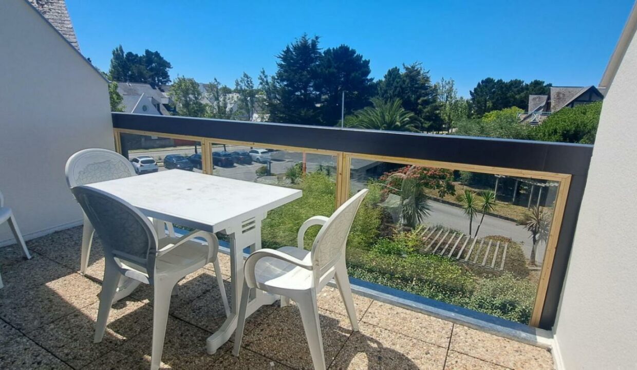 Z1921-26102025-014007-4