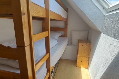 Z1921-26102025-014007-6