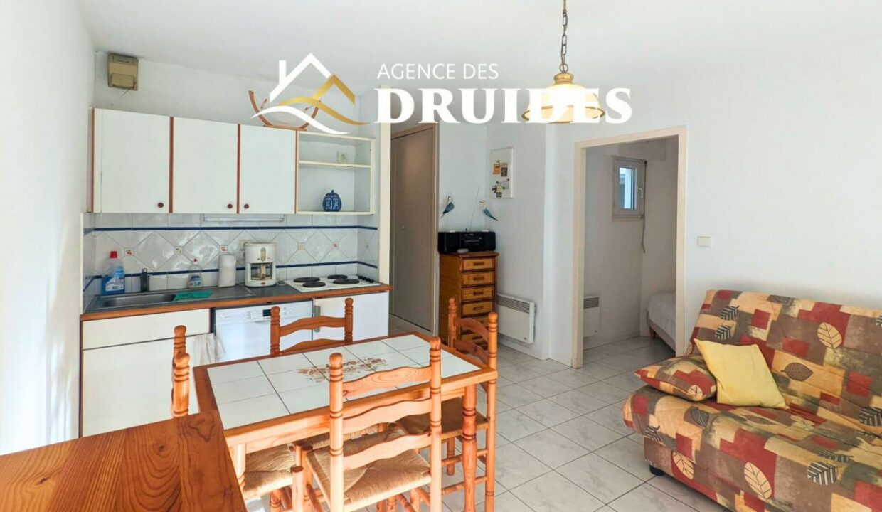 2187-13112025-024325-2