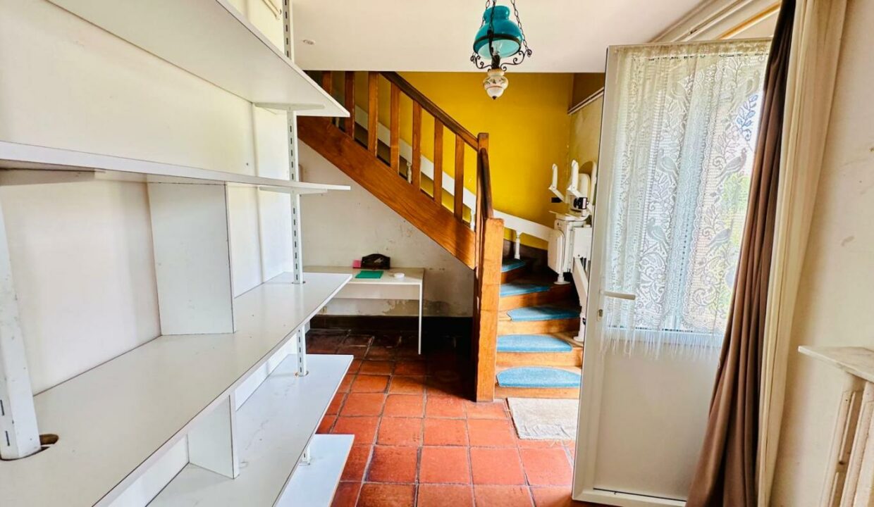 2215-16112025-022908-9