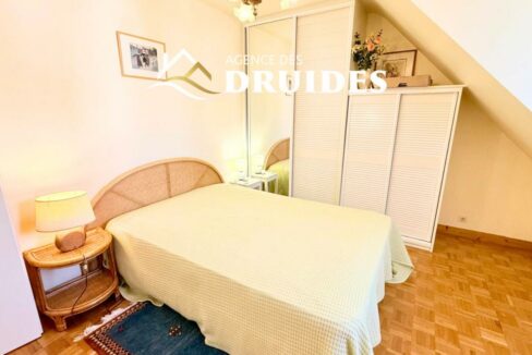 2221-20112025-034253-8