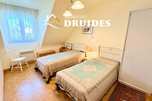 2221-20112025-034253-9