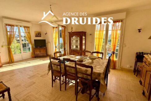 2233-28112025-083934-2