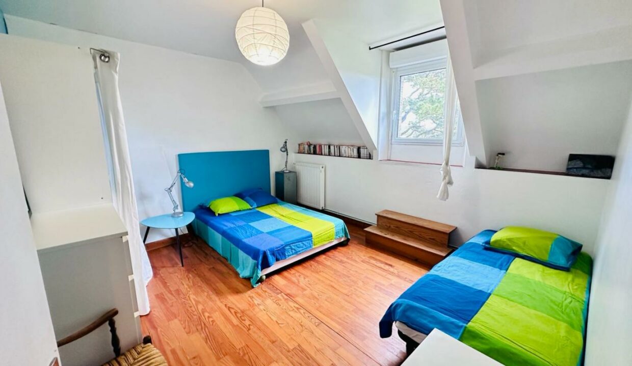 22545-05112025-015501-12