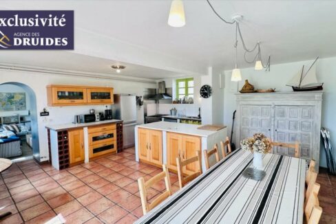 22545-05112025-015501-4