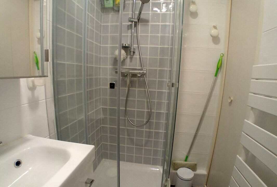 22574-05112025-015641-5