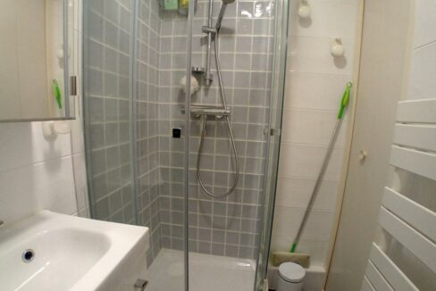 22574-05112025-015641-5