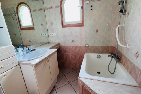 2529-05112025-015343-14