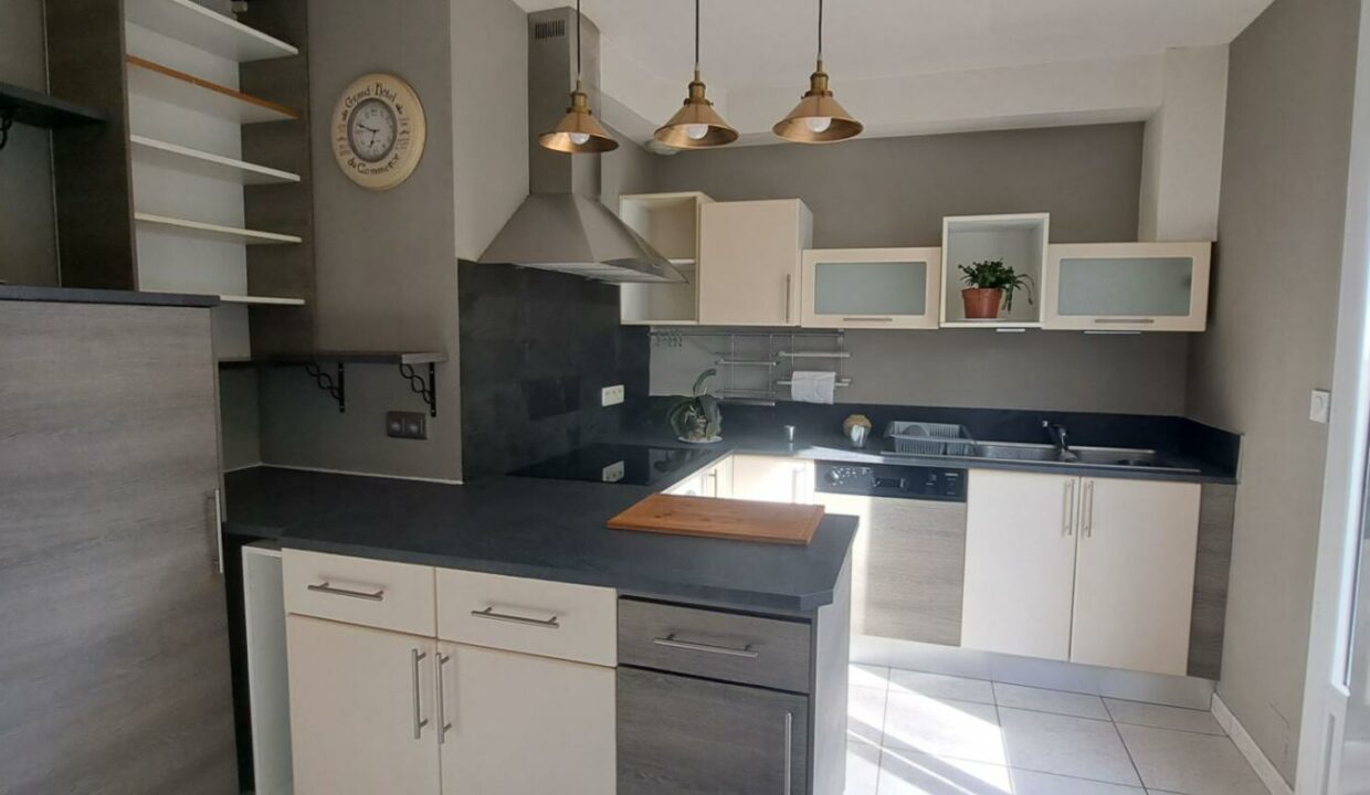 760-13112025-024824-3