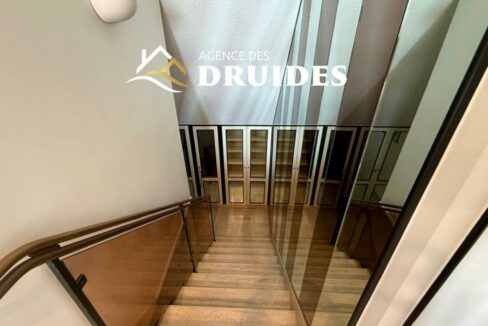 GT11688-13112025-024327-13