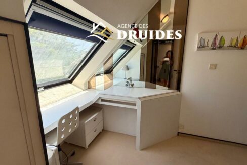 GT11688-13112025-024327-9