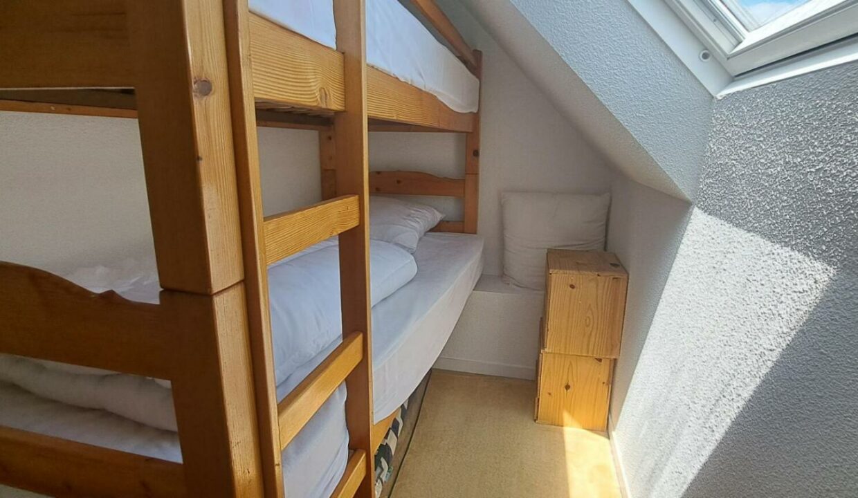 Z1921-13112025-024830-6