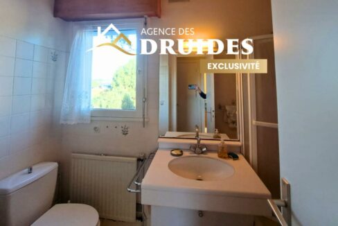 2246-05122025-013458-9