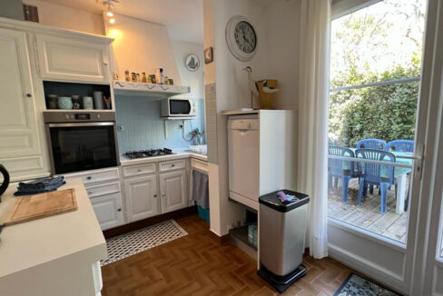 2481-05122025-013822-12