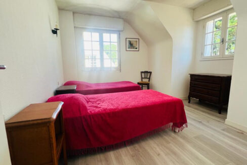 2491-05122025-013652-12