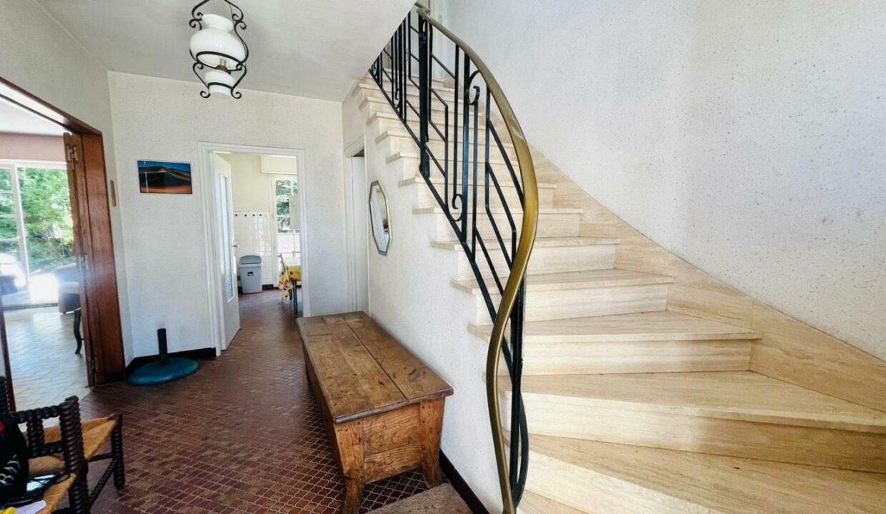 2491-05122025-013652-8