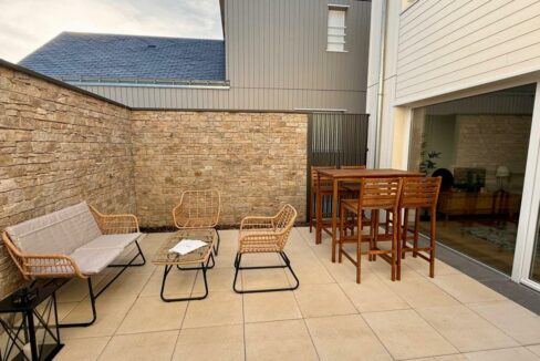 2060-04032026-013408