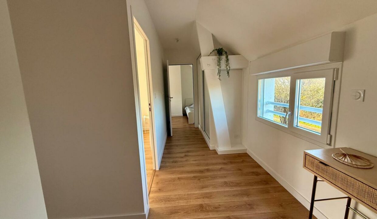 2060-04032026-013408-8