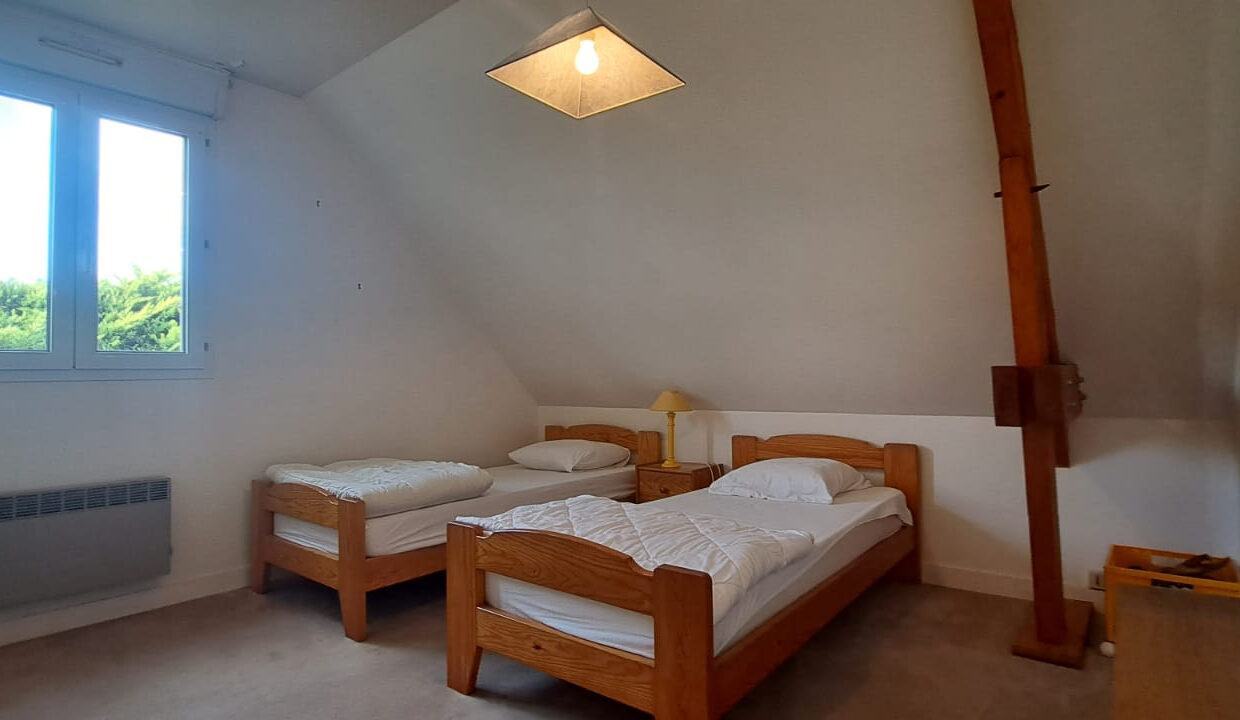 2495-04032026-013559-15