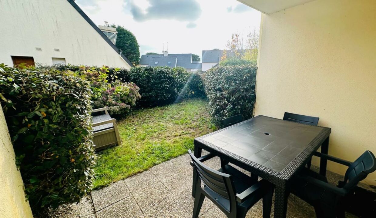 22061-12042026-014052-12