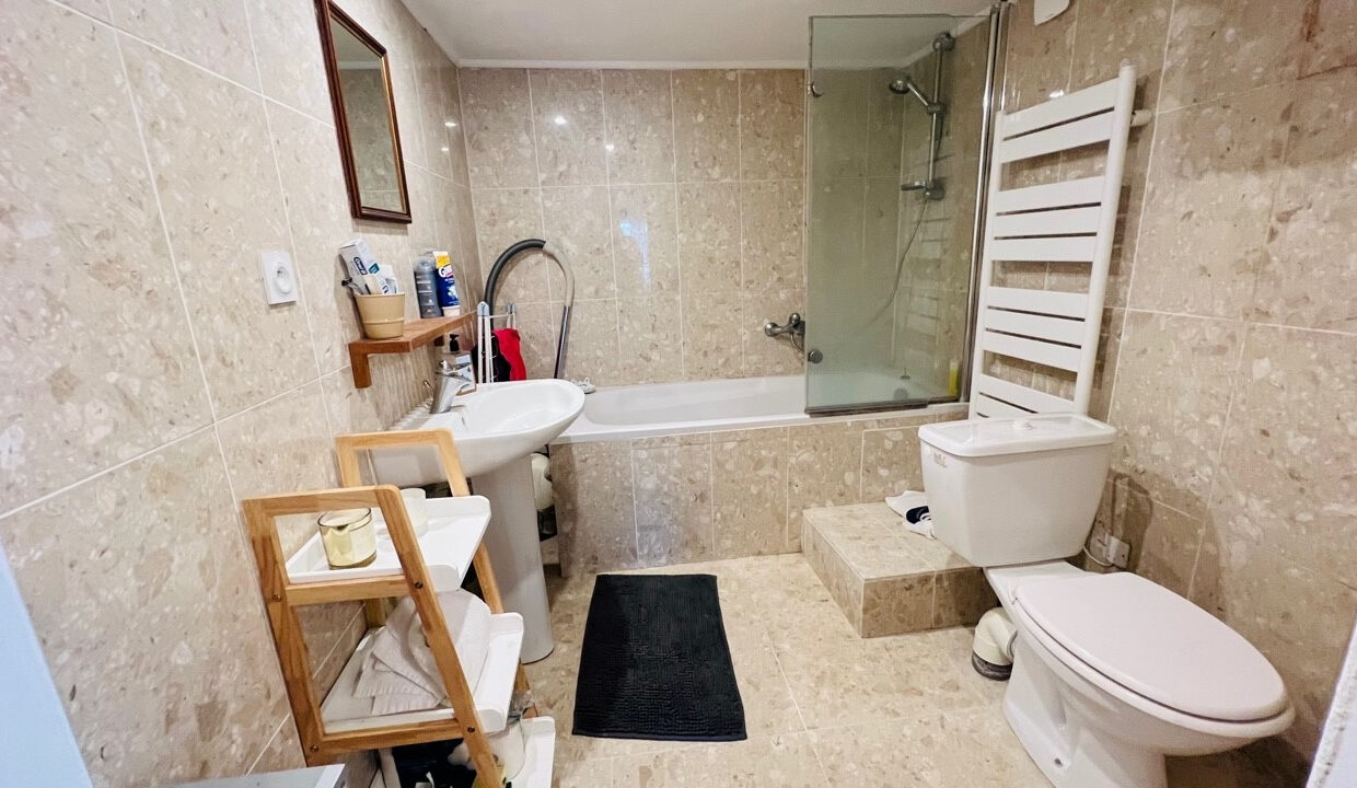 2477-12042026-014239-6