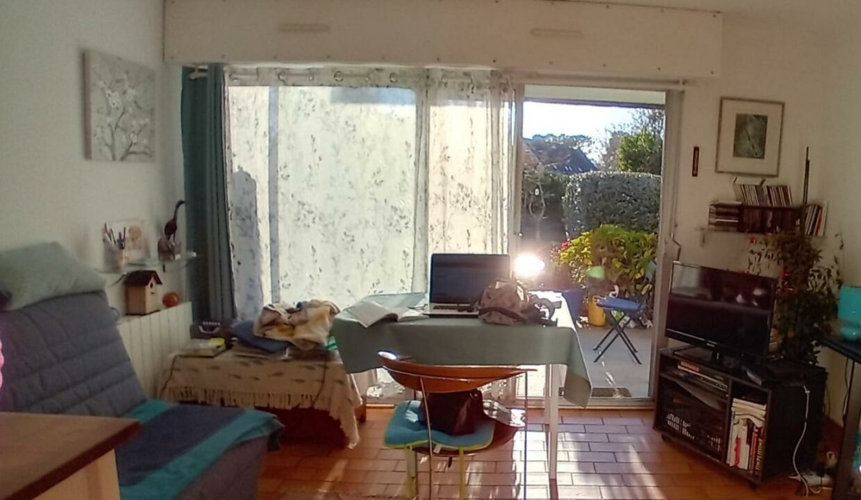 2533-12042026-013448-4