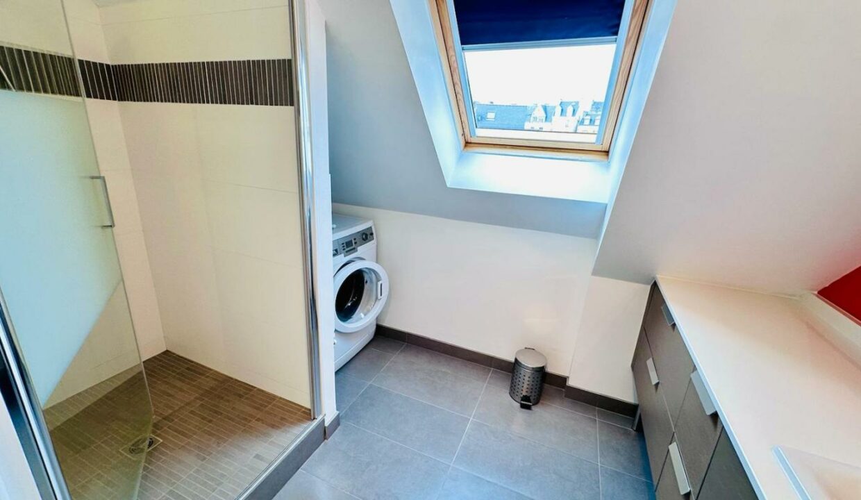 2540-12042026-013823-8